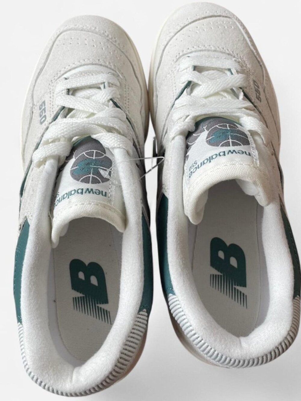 Women's New Balance 550 Sneakers - Colorway: Sea Salt/New Spruce - size 8 - New! - Picture 3 of 6